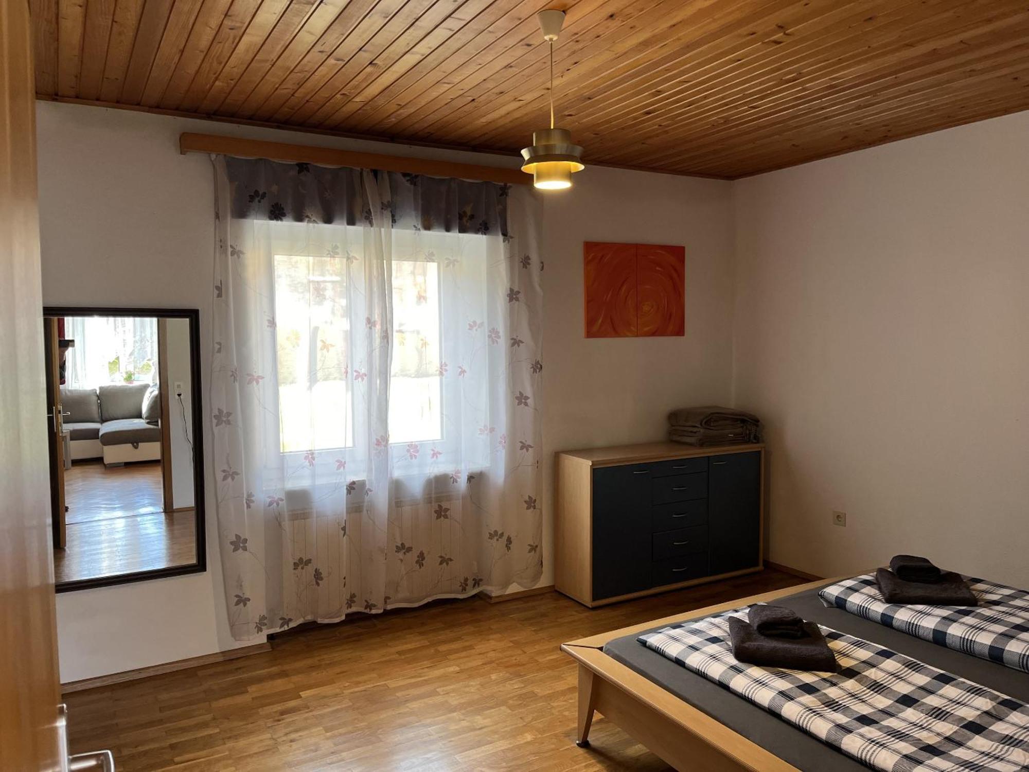 Apartments Am Kirchkogel "Laendliche Entspannung Im Herzen Der Steiermark" Pernegg an der Mur Rum bild
