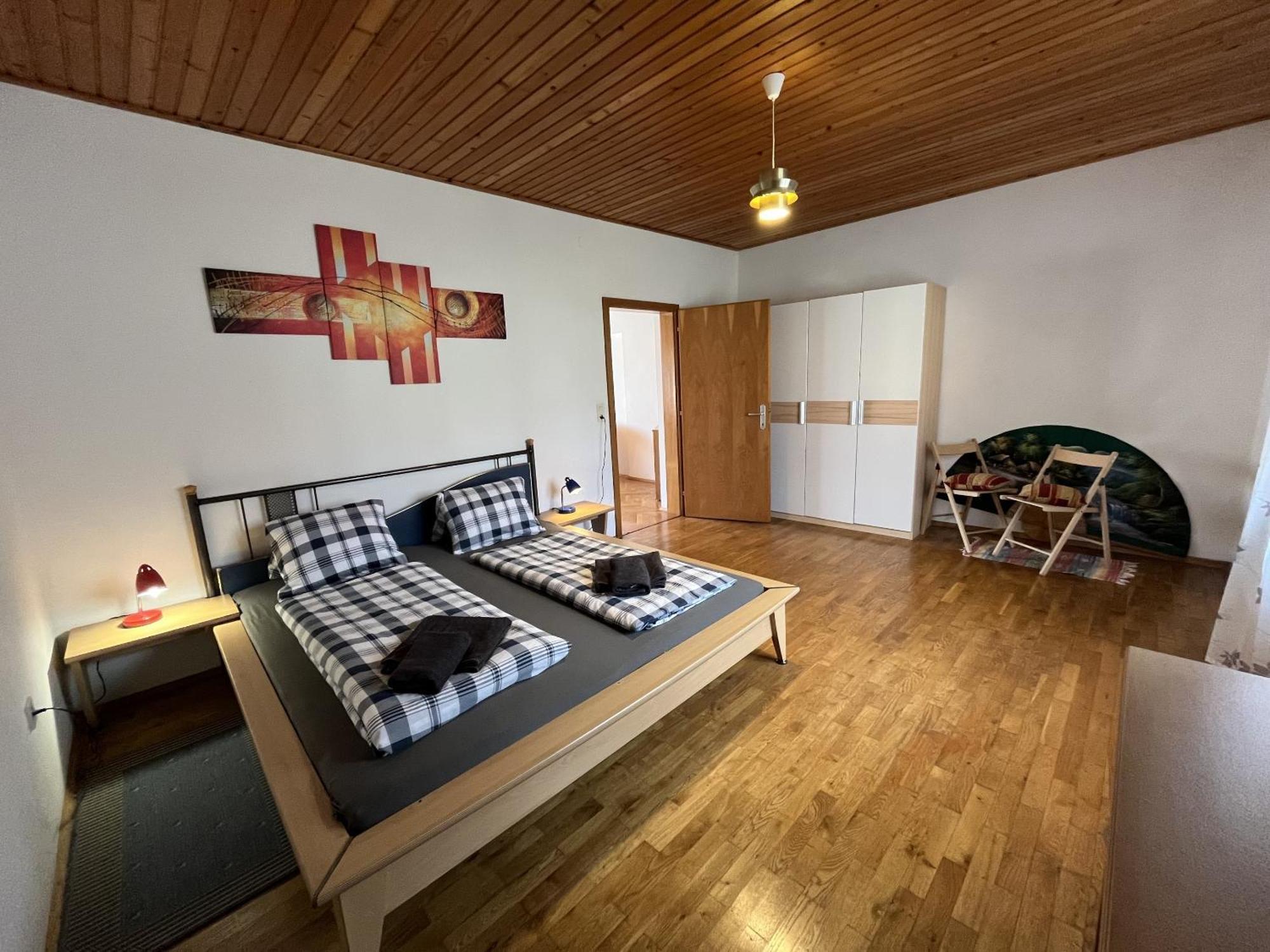 Apartments Am Kirchkogel "Laendliche Entspannung Im Herzen Der Steiermark" Pernegg an der Mur Rum bild